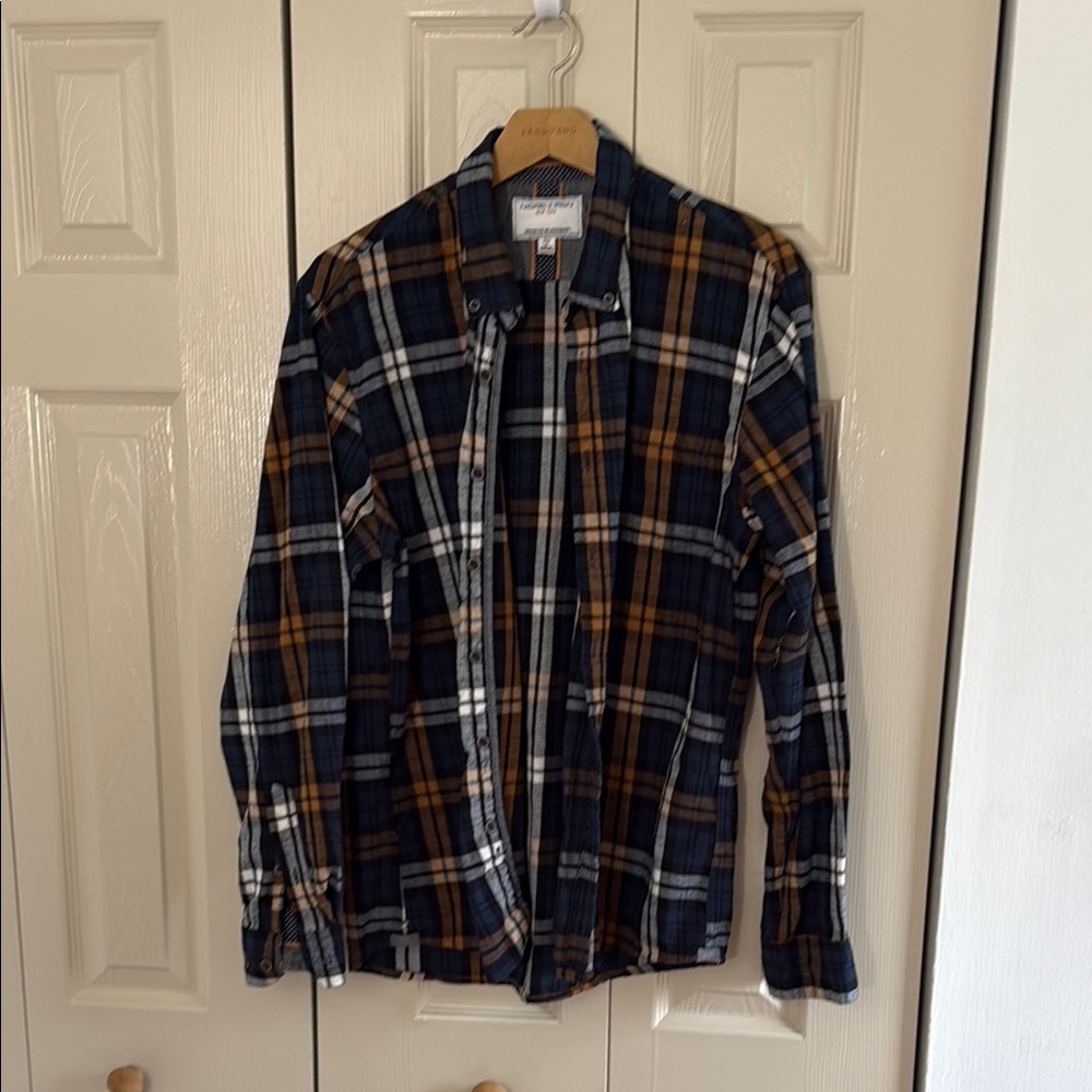 Plaid Button-Up Shirt in Blue and Brown